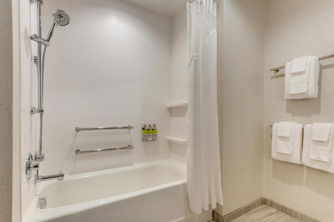 Hotel Express - - Porters Neck By Ihg